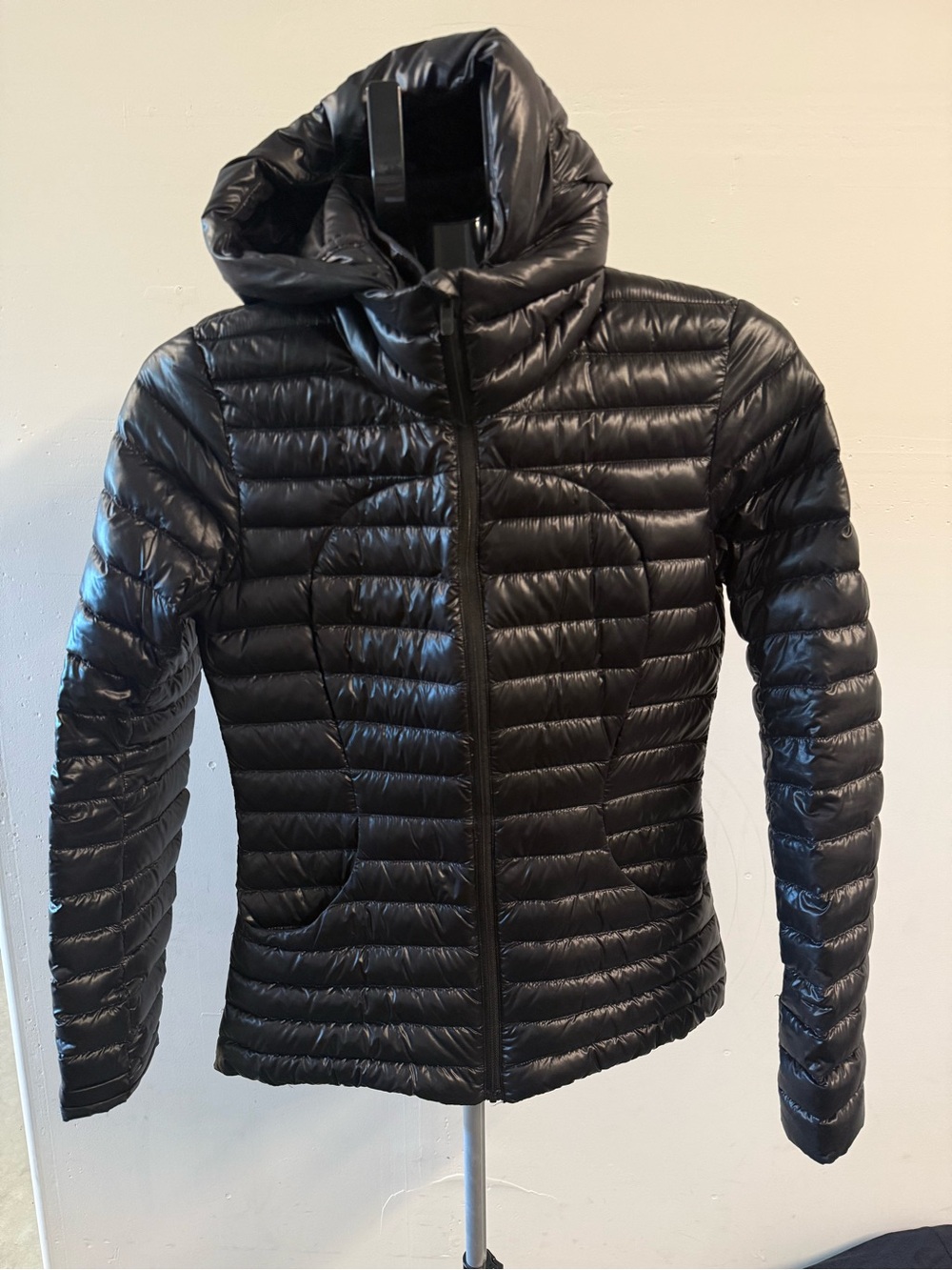 lululemon athletica Black pack it down shine Packable Puffer Jacket - Women's